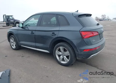 2018 Audi Q5 2.0T Premium/2.0T Tech Premium z USA, uszkodzony, nr VIN WA1ANAFY1J2000419